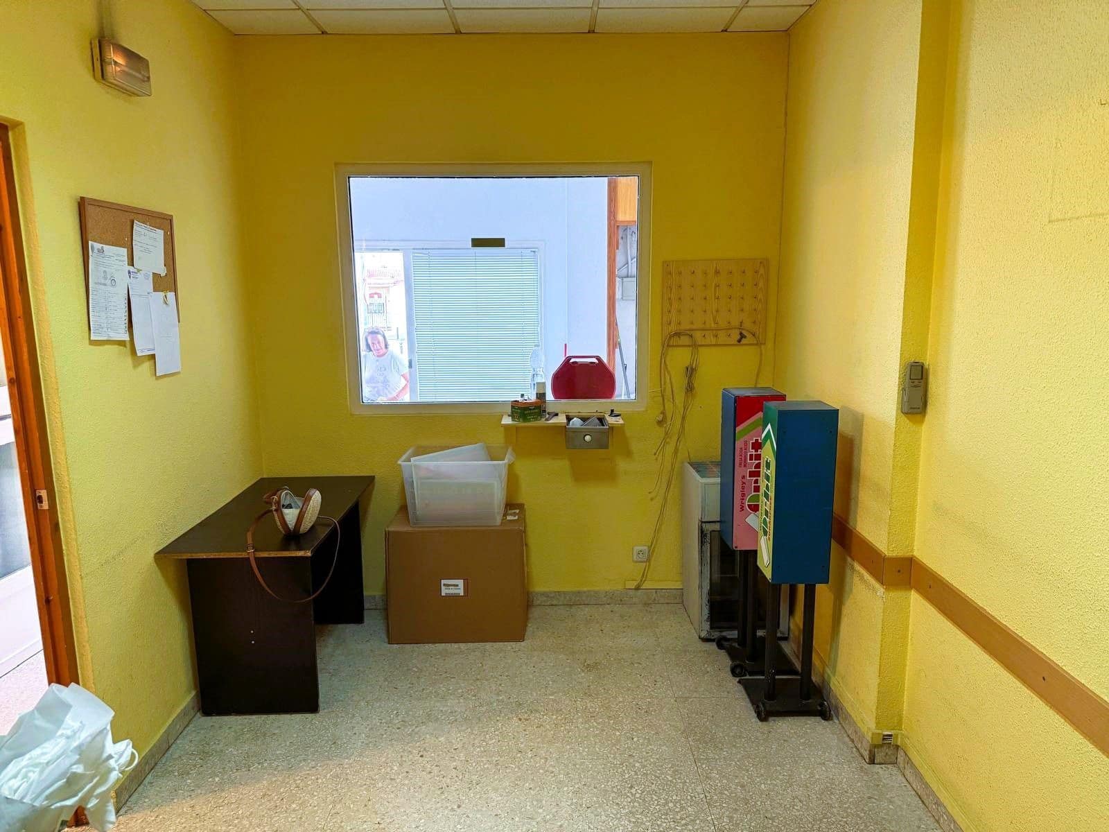 Local Comercial de 2 habitaciones en Motril en venta - 47.000 € (Ref: 9480801)