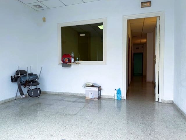 Local Comercial de 2 habitaciones en Motril en venta - 47.000 € (Ref: 9480801)