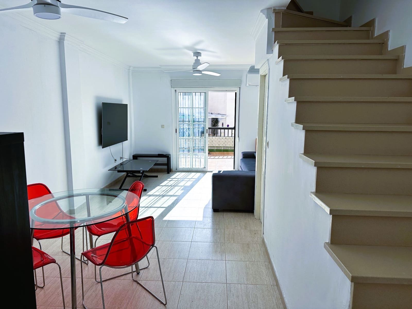 2 slaapkamer Halfvrijstaande villa te koop in Salobrena met zwembad - € 235.000 (Ref: 9480803)