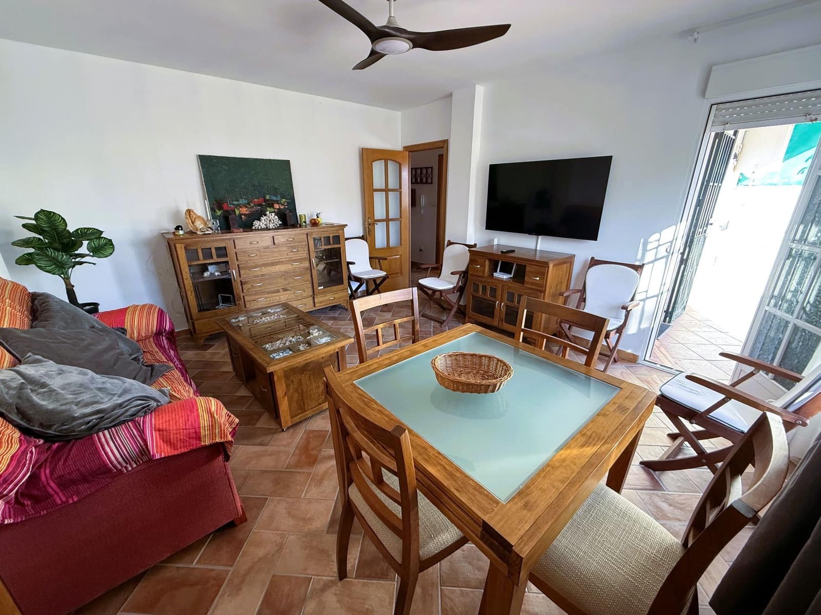 1 bedroom Flat for rent in Calahonda with pool - € 2,800 (Ref: 9480804)