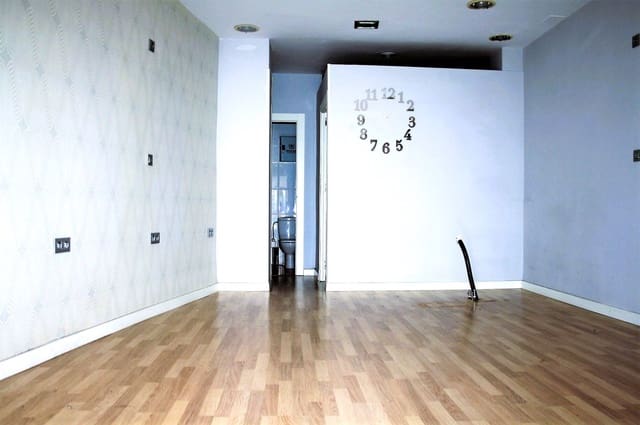 1 slaapkamer Commercieel te koop in Motril - € 54.000 (Ref: 9480805)