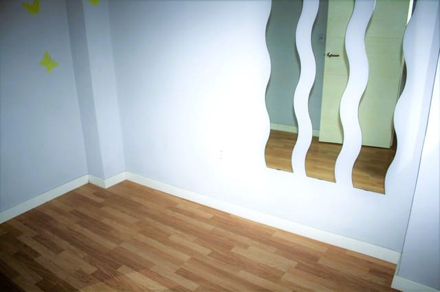 1 slaapkamer Commercieel te koop in Motril - € 54.000 (Ref: 9480805)