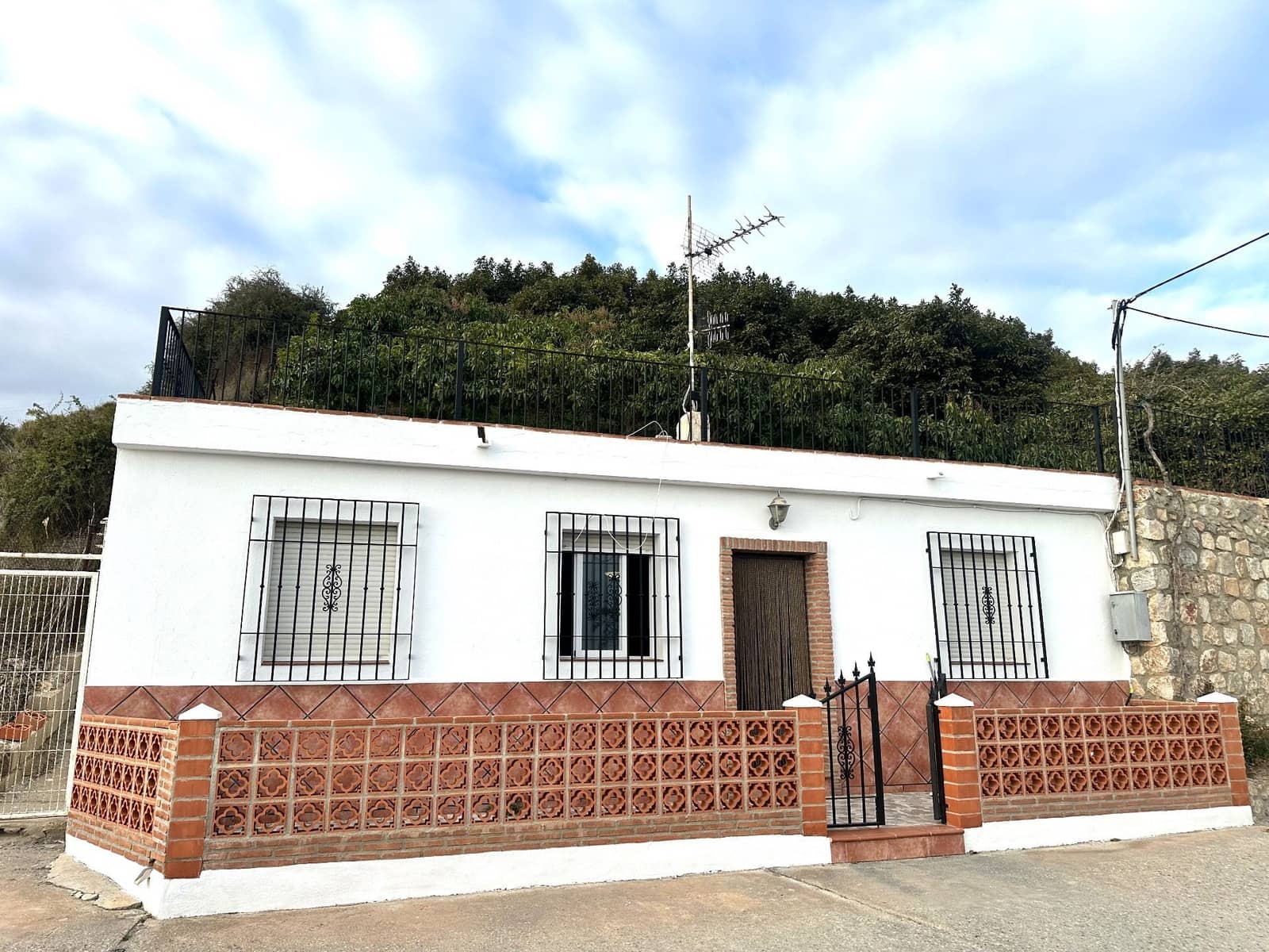 2 makuuhuone Maalaistalo myytävänä paikassa Motril - 264 000 € (Ref: 9480806)