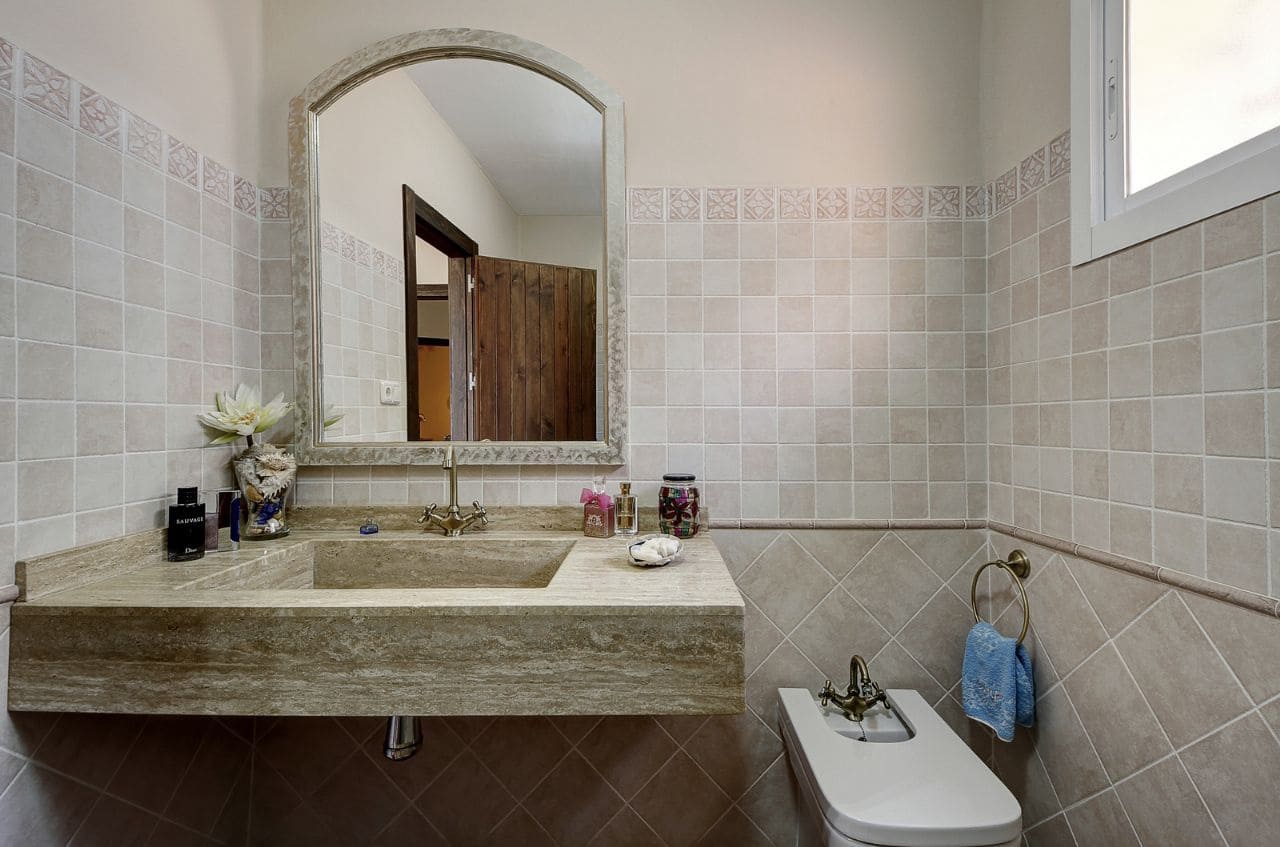 Chalet de 5 habitaciones en Salobreña en venta con piscina garaje - 740.000 € (Ref: 9480809)