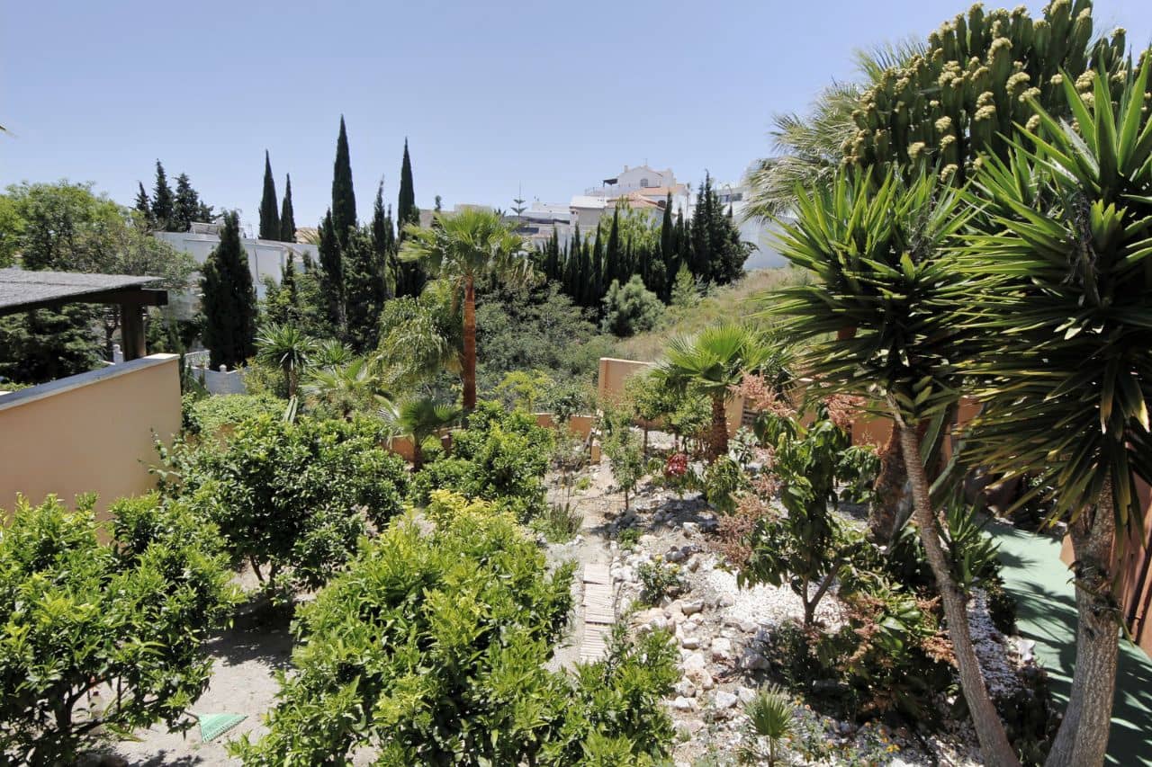 Chalet de 5 habitaciones en Salobreña en venta con piscina garaje - 740.000 € (Ref: 9480809)