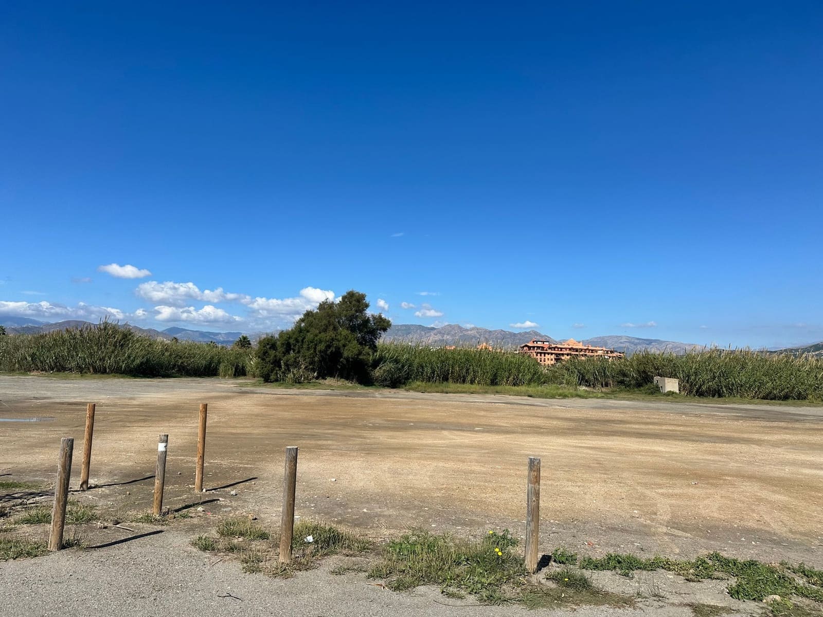 Rakentamaton maa myytävänä paikassa Motril - 370 000 € (Ref: 9480810)