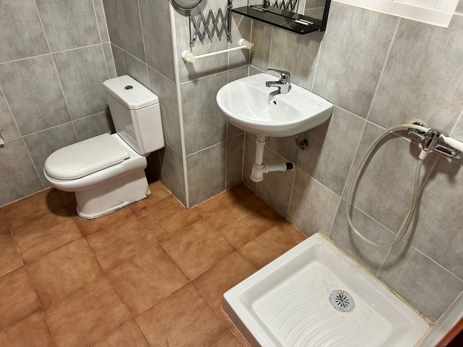 3 soveværelse Lejlighed til salg i Guajar Alto - € 74.000 (Ref: 9480813)