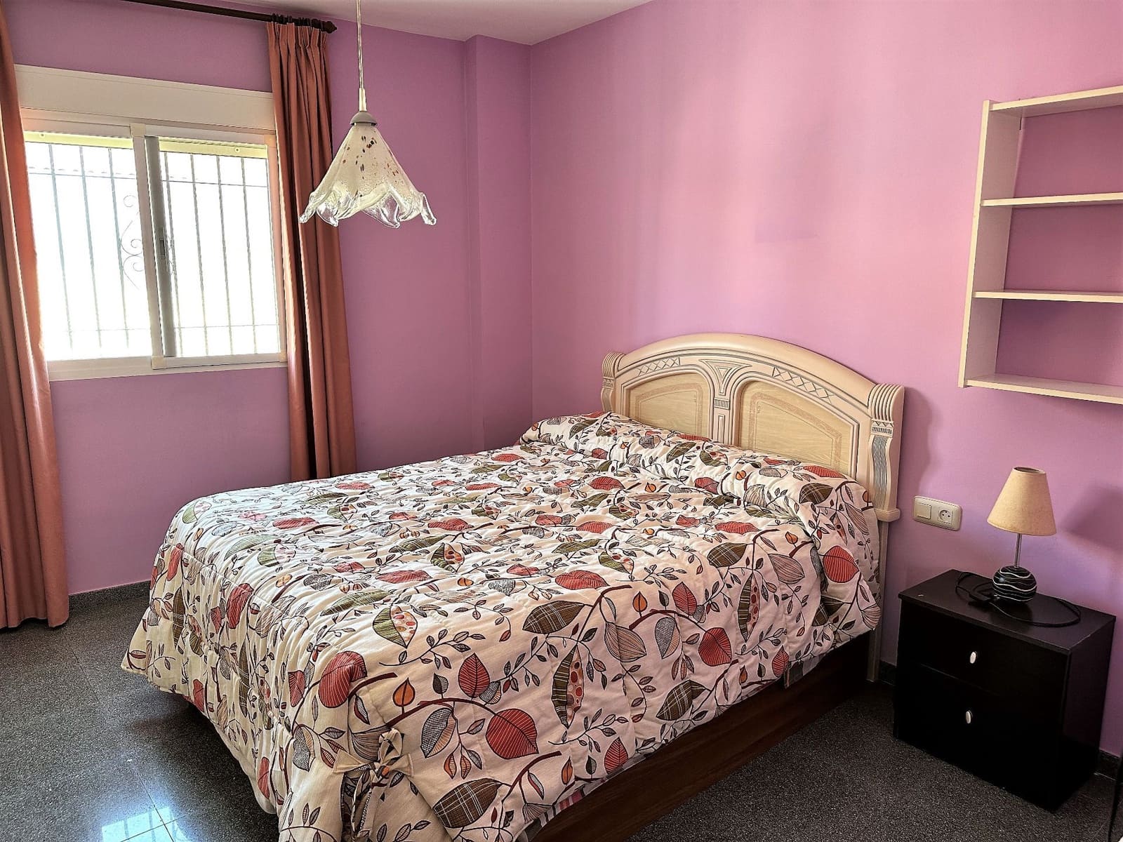 4 bedroom Villa for sale in Torrenueva with garage - € 275,000 (Ref: 9480814)