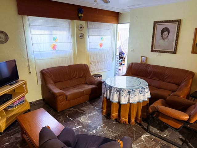 5 quarto Moradia Geminada para venda em Motril com garagem - 435 000 € (Ref: 9508383)