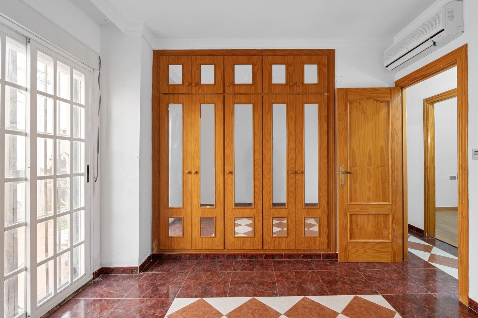 4 Zimmer Doppelhaus zu verkaufen in Motril - 169.900 € (Ref: 9564313)