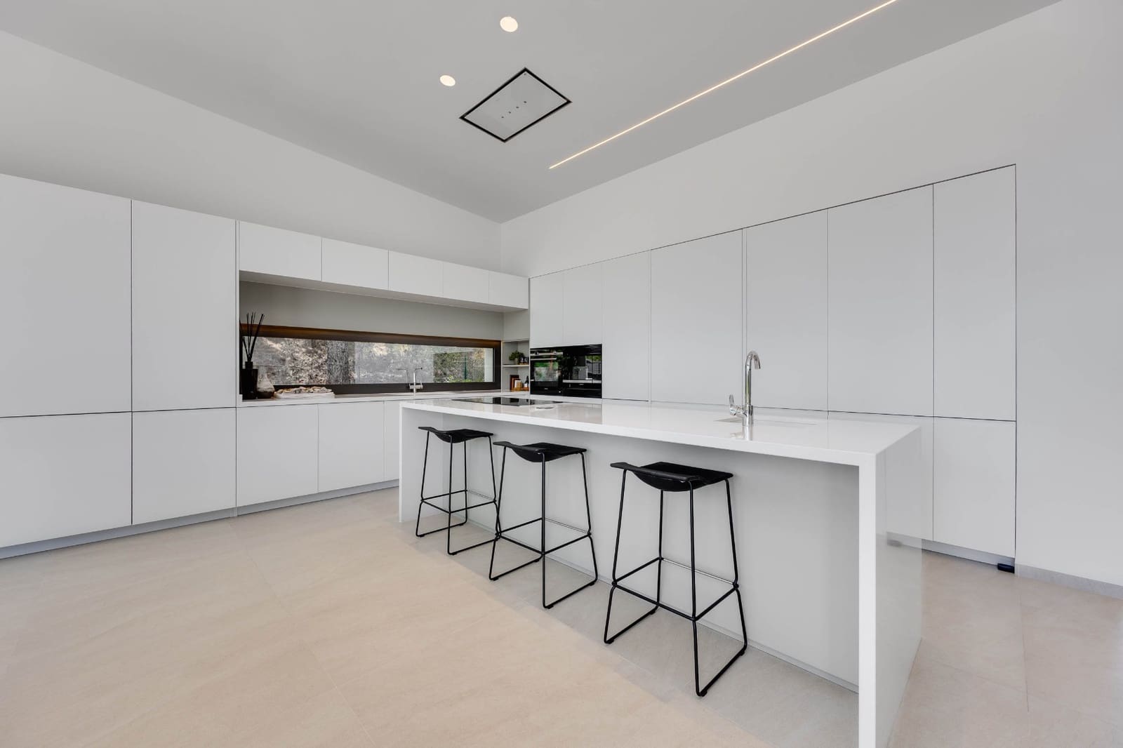4 makuuhuone Huvila myytävänä paikassa Las Colinas Golf mukana uima-altaan - 2 800 000 € (Ref: 10080539)