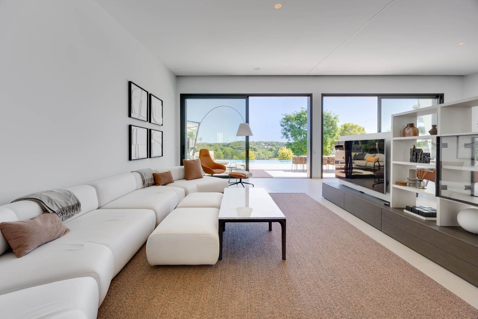 4 makuuhuone Huvila myytävänä paikassa Las Colinas Golf mukana uima-altaan - 2 800 000 € (Ref: 10080539)