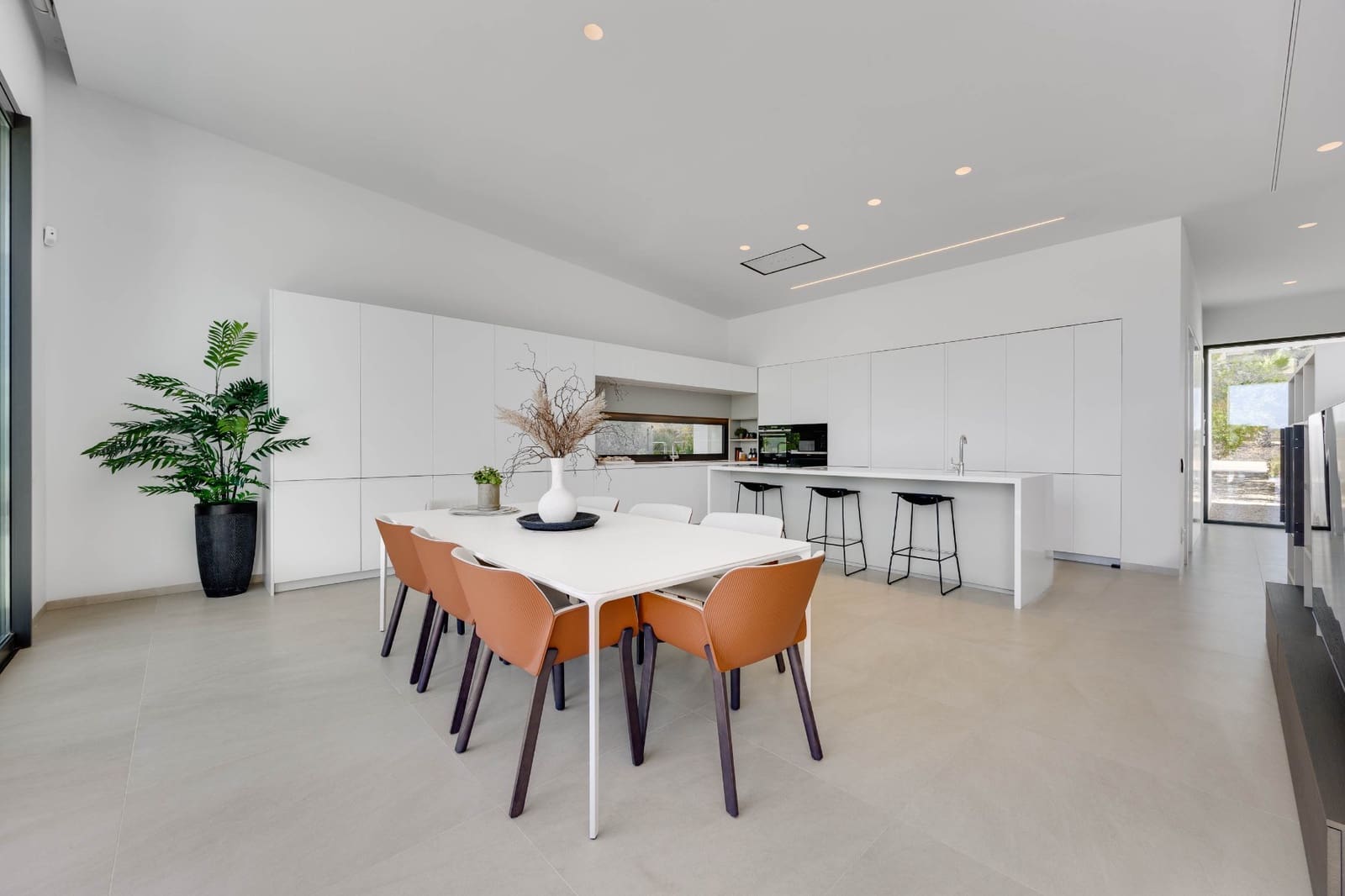 4 makuuhuone Huvila myytävänä paikassa Las Colinas Golf mukana uima-altaan - 2 800 000 € (Ref: 10080539)