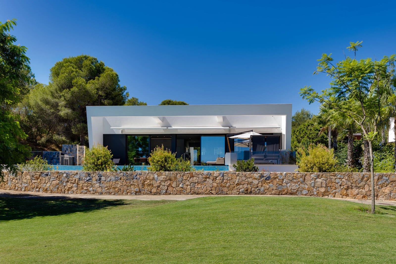 4 makuuhuone Huvila myytävänä paikassa Las Colinas Golf mukana uima-altaan - 2 800 000 € (Ref: 10080539)