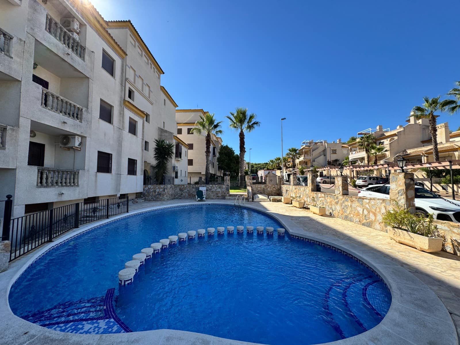 3 slaapkamer Penthouse te koop in Las Ramblas Golf met zwembad garage - € 349.000 (Ref: 10082202)