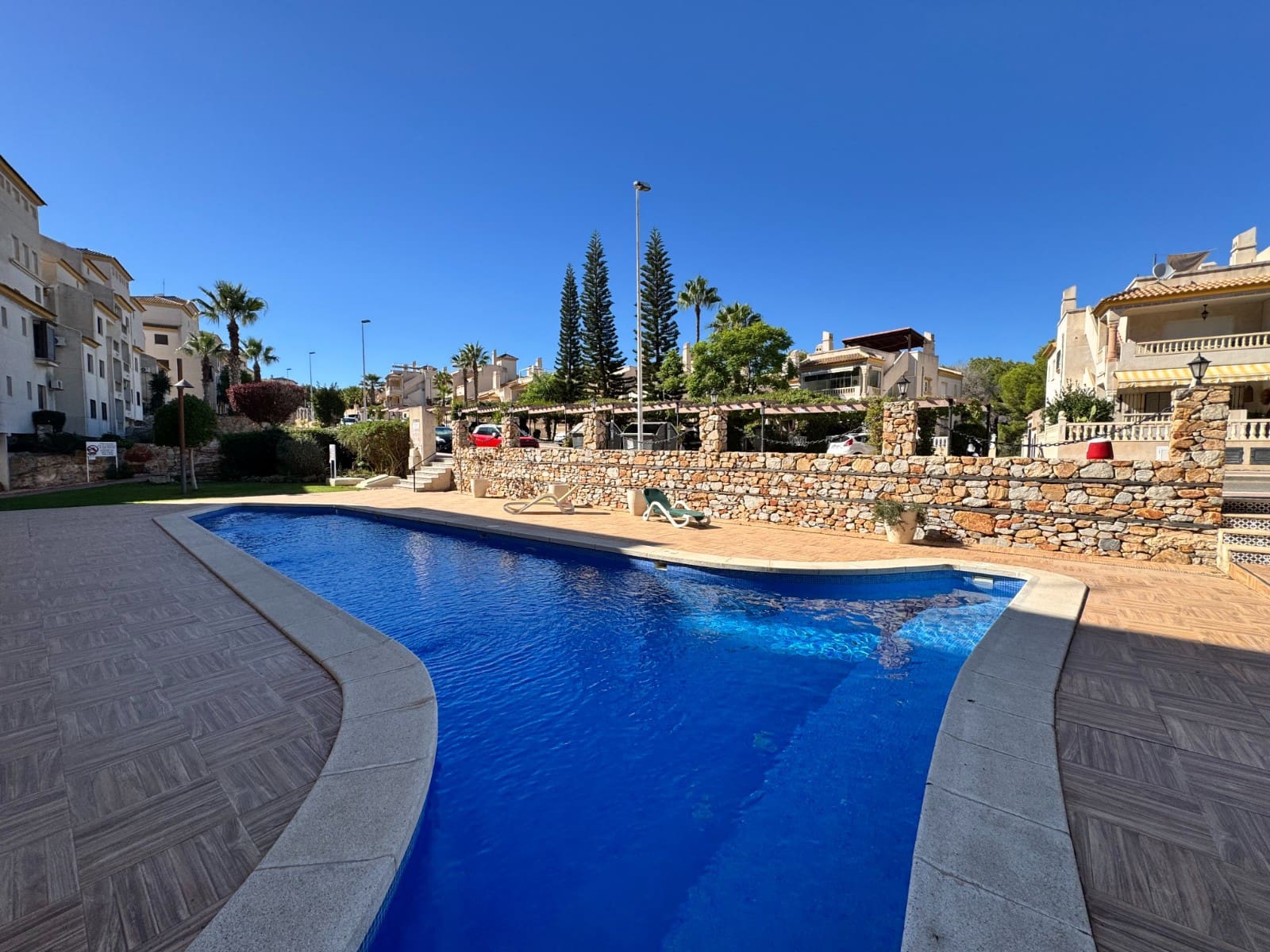 3 slaapkamer Penthouse te koop in Las Ramblas Golf met zwembad garage - € 349.000 (Ref: 10082202)