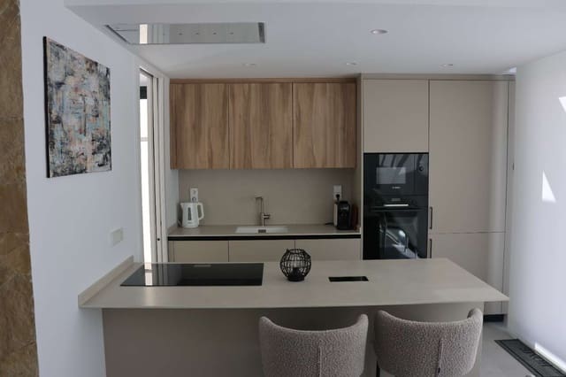 Apartamento de 2 habitaciones en Monforte del Cid en venta con piscina - 495.000 € (Ref: 10088949)