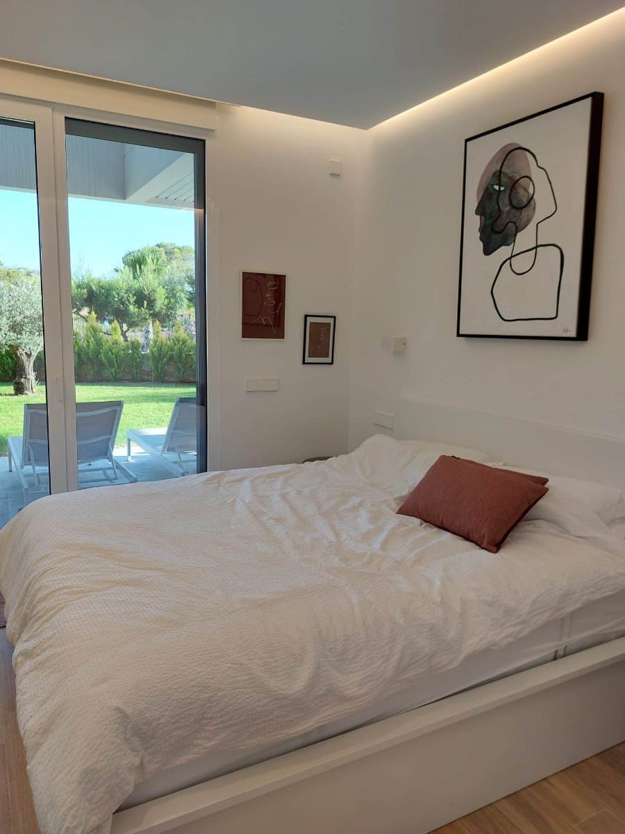 3 quarto Apartamento para venda em Las Colinas Golf com piscina garagem - 865 000 € (Ref: 10110916)