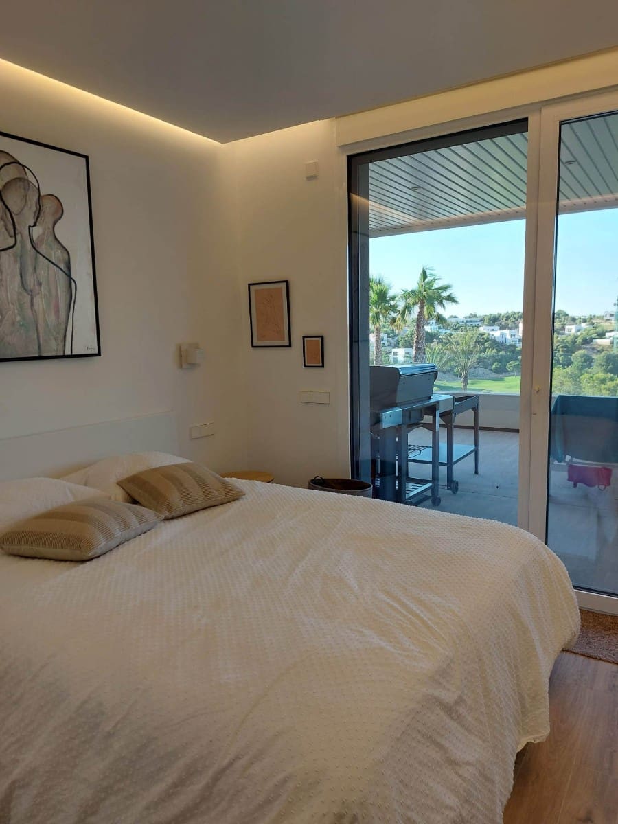 3 quarto Apartamento para venda em Las Colinas Golf com piscina garagem - 865 000 € (Ref: 10110916)