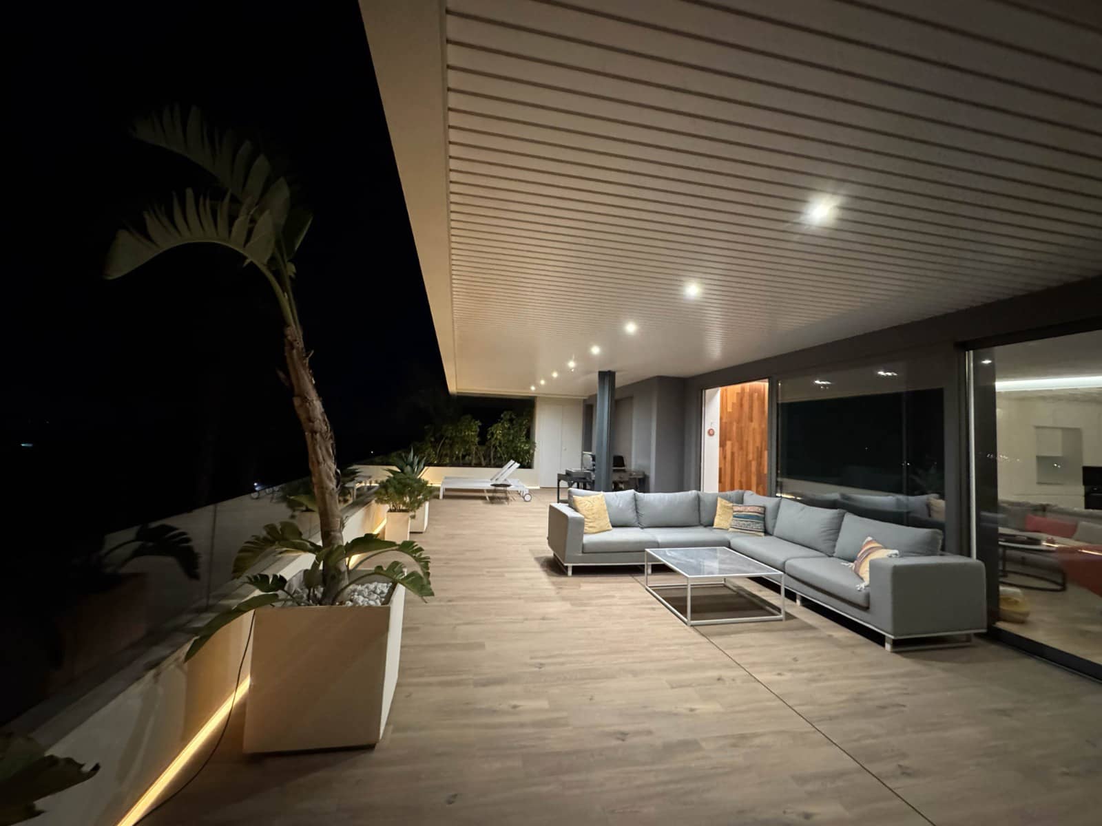 3 quarto Apartamento para venda em Las Colinas Golf com piscina garagem - 865 000 € (Ref: 10110916)