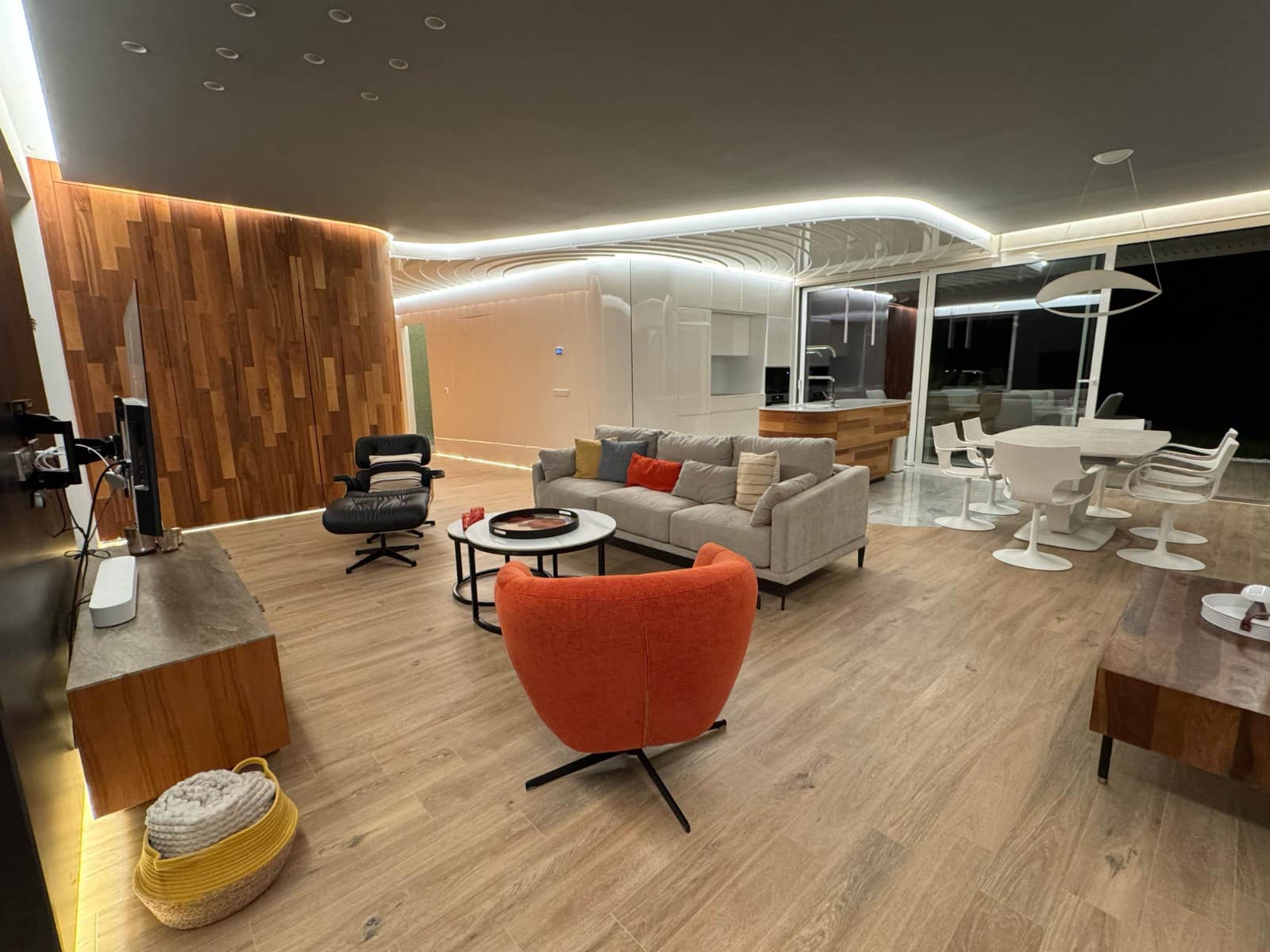 3 quarto Apartamento para venda em Las Colinas Golf com piscina garagem - 865 000 € (Ref: 10110916)
