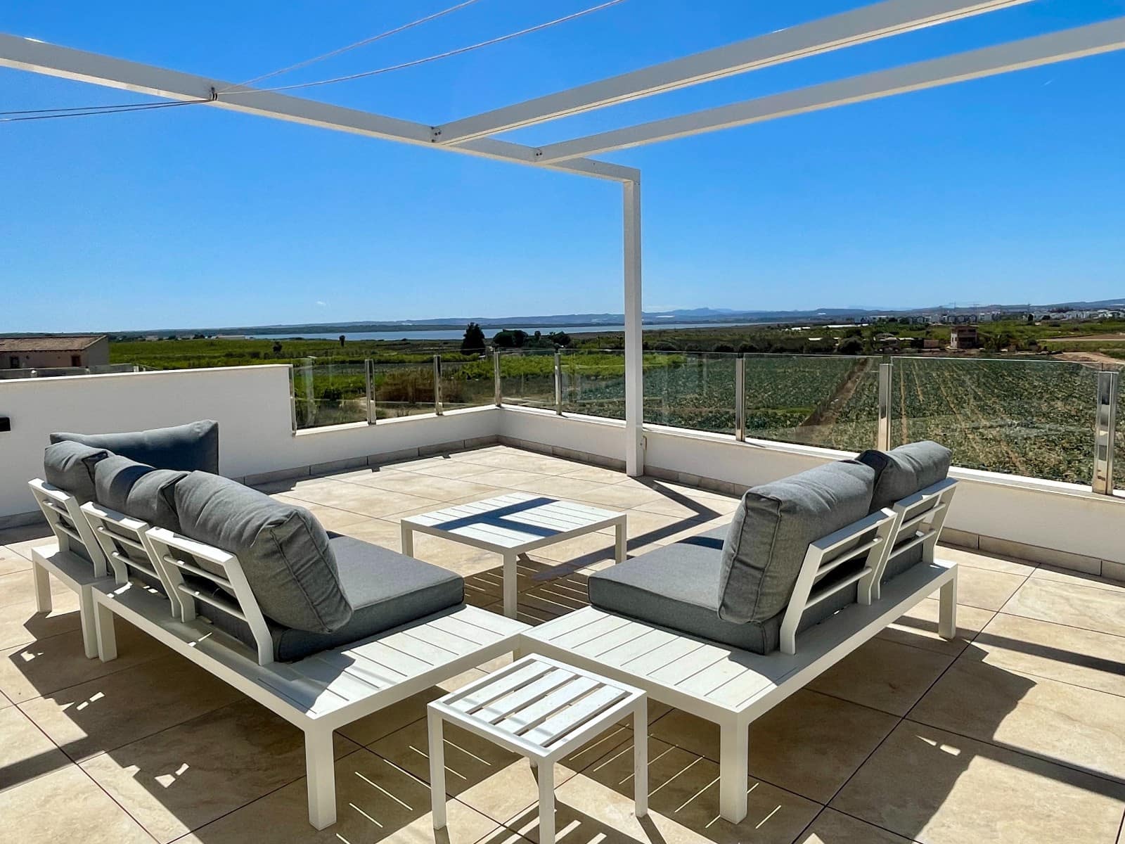 3 chambre Villa/Maison à vendre à Guardamar del Segura avec piscine garage - 595 000 € (Ref: 10135227)