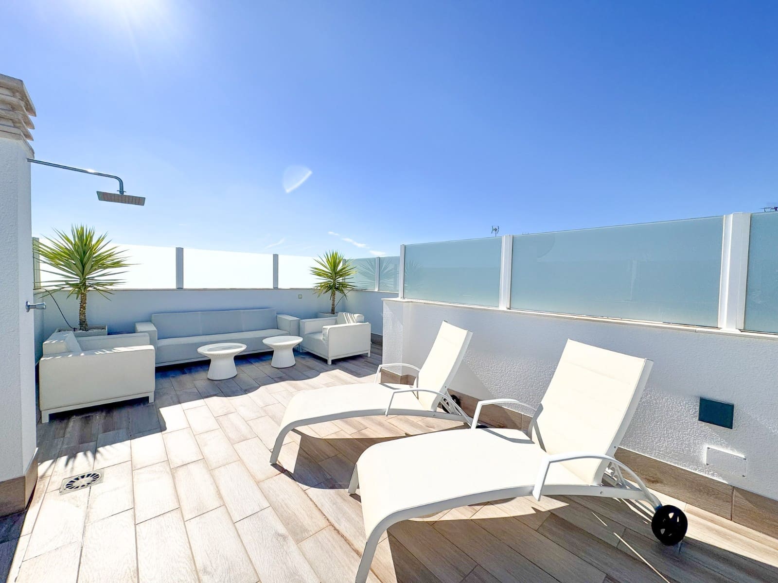 3 sypialnia Willa na sprzedaż w San Pedro del Pinatar z basenem garażem - 395 000 € (Ref: 10175919)