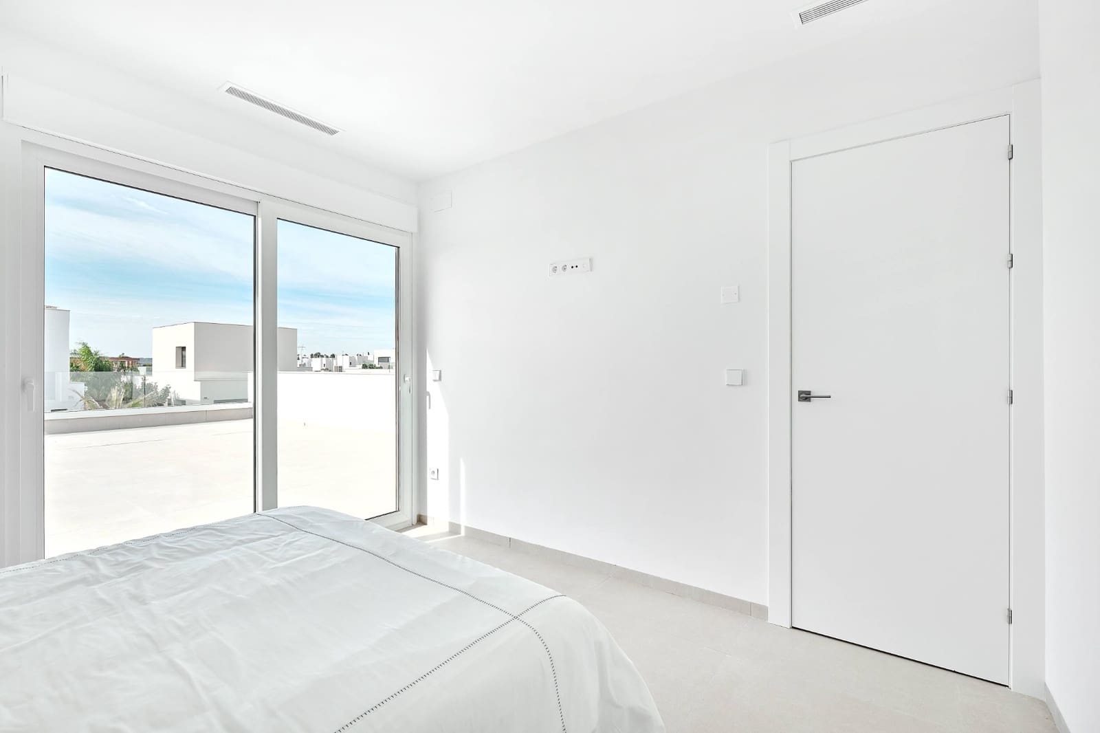 3 soveværelse Villa til salg i Los Montesinos med swimmingpool - € 499.000 (Ref: 6687606)