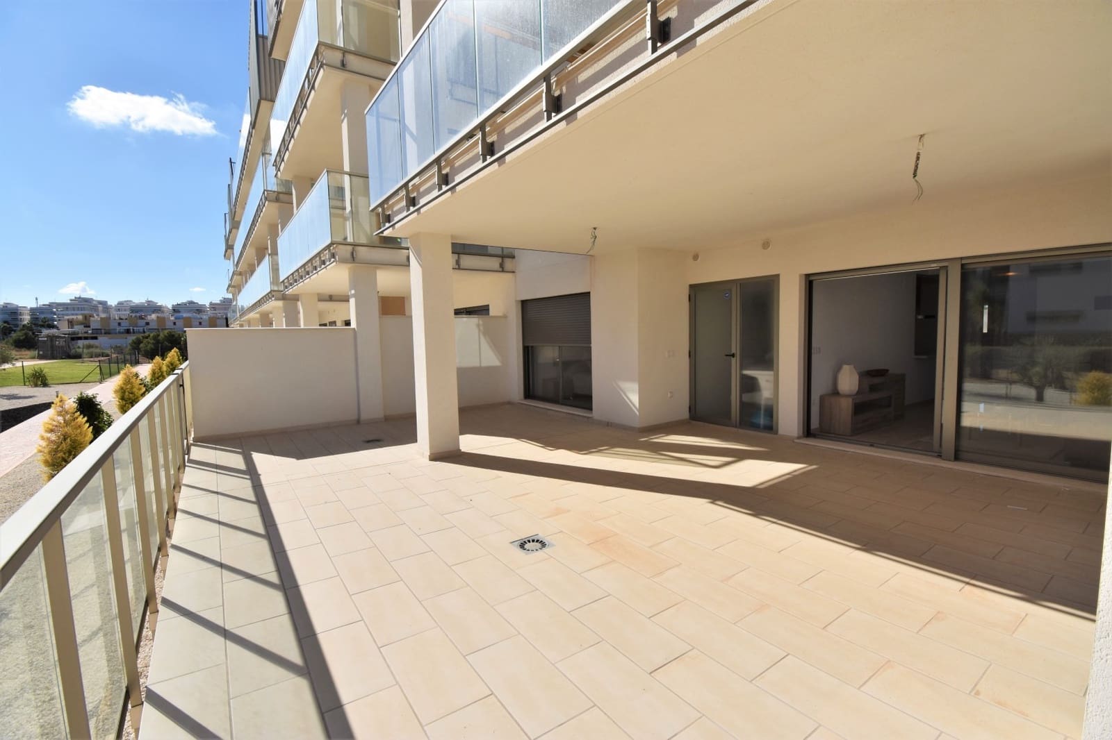 3 Zimmer Apartment zu verkaufen in Villamartin mit Pool Garage - 360.000 € (Ref: 6687637)