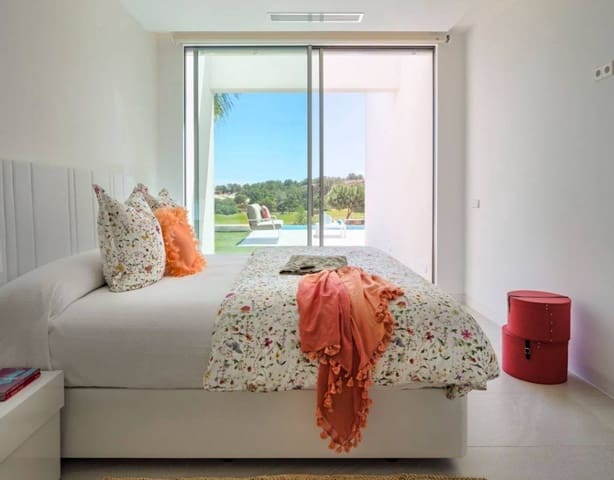 4 sovrum Villa till salu i Las Colinas Golf, Orihuela med pool - 1 650 000 € (Ref: 6728130)