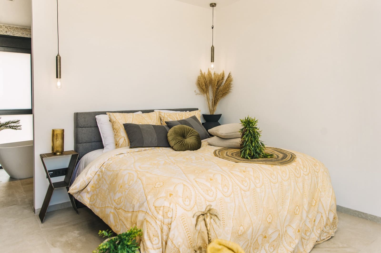 3 bedroom Villa for sale in Ciudad Quesada with pool garage - € 995,000 (Ref: 6744498)