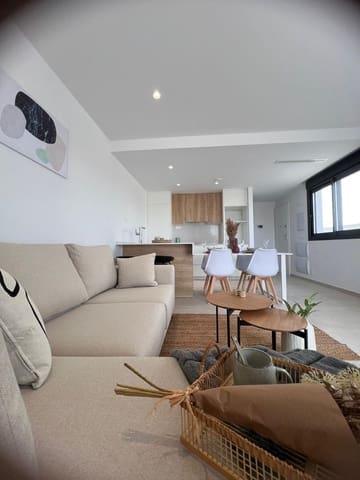 Chalet de 3 habitaciones en Santiago de la Ribera, San Javier en venta con piscina - 369.950 € (Ref: 6801648)