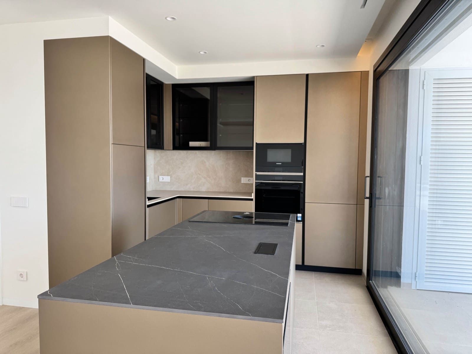 2 quarto Apartamento para venda em Las Colinas Golf com piscina - 549 000 € (Ref: 6828592)