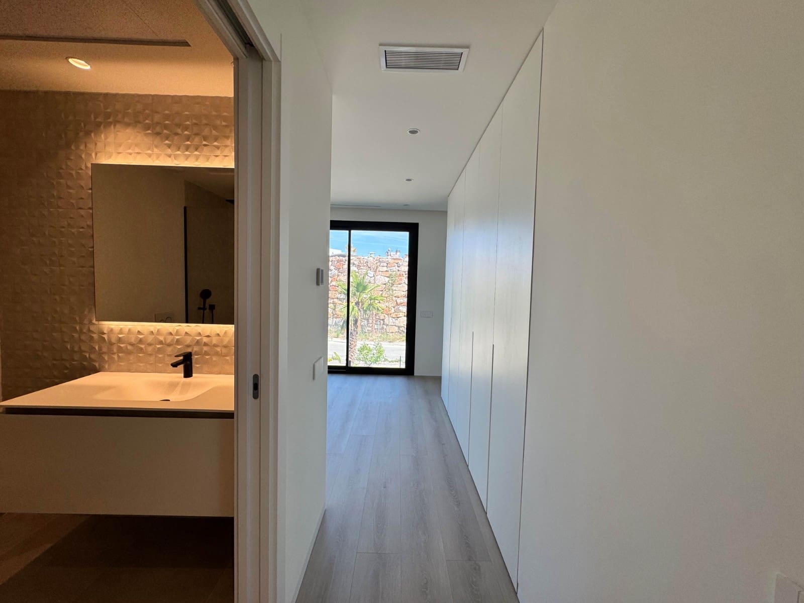 2 quarto Apartamento para venda em Las Colinas Golf com piscina - 549 000 € (Ref: 6828592)