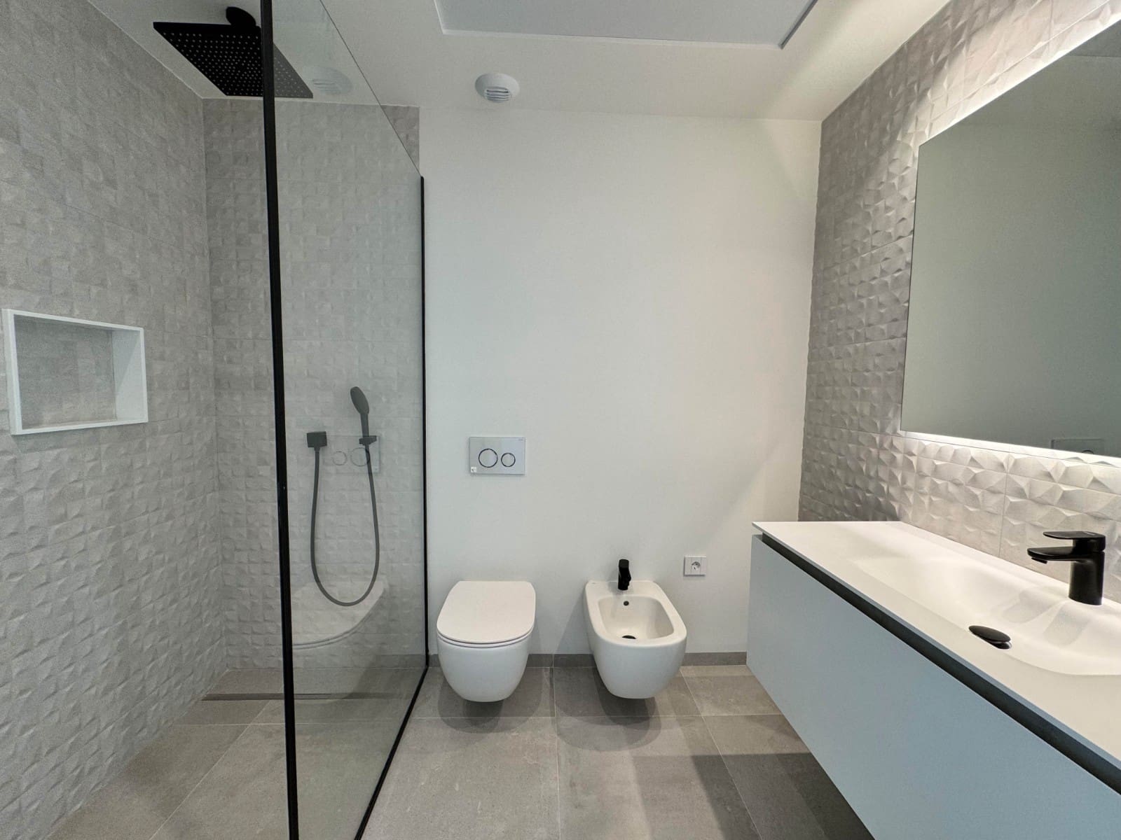 2 quarto Apartamento para venda em Las Colinas Golf com piscina - 549 000 € (Ref: 6828592)