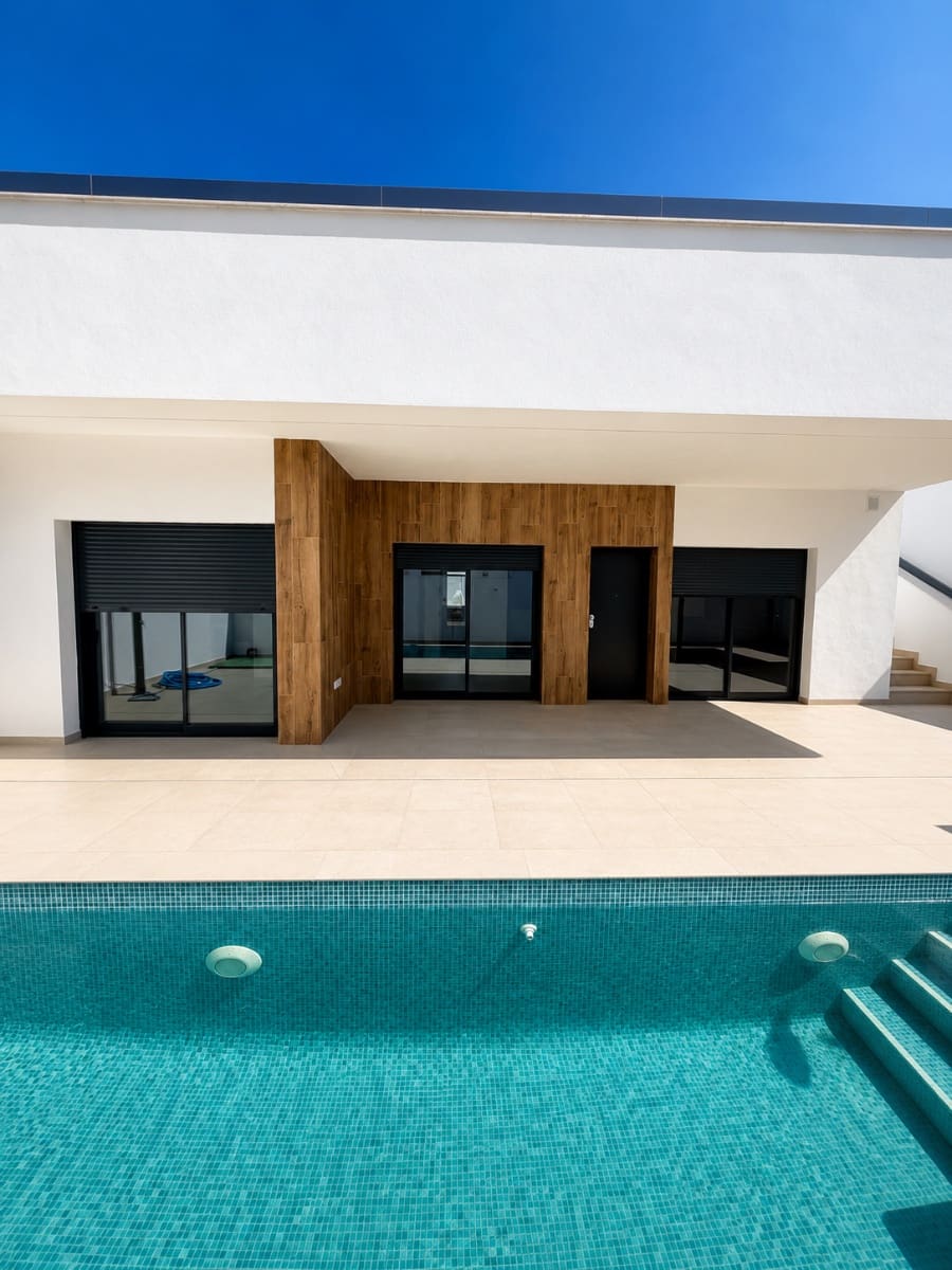 3 soveværelse Villa til salg i Alhama de Murcia med swimmingpool garage - € 325.000 (Ref: 6982889)