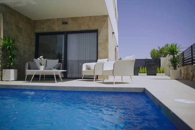 3 sypialnia Willa na sprzedaż w Los Montesinos z basenem - 360 000 € (Ref: 6995550)