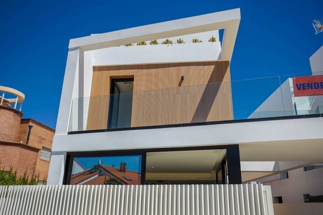 3 sovrum Villa till salu i Torre de la Horadada, Pilar de la Horadada med pool - 589 000 € (Ref: 7009189)