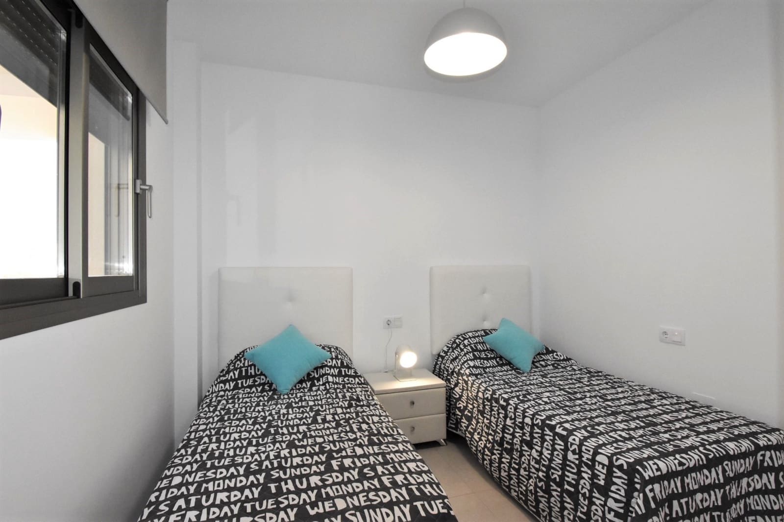 2 Zimmer Apartment zu verkaufen in Villamartin mit Pool Garage - 287.000 € (Ref: 7019872)