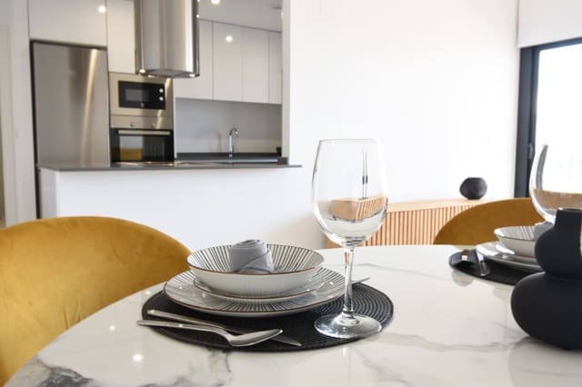 2 soveværelse Lejlighed til salg i Villamartin, Orihuela med swimmingpool garage - € 287.000 (Ref: 7019872)