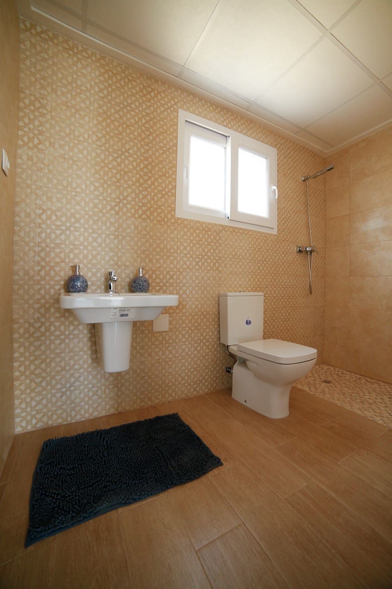 3 soveværelse Villa til salg i Gran Alacant med swimmingpool - € 425.000 (Ref: 7069107)