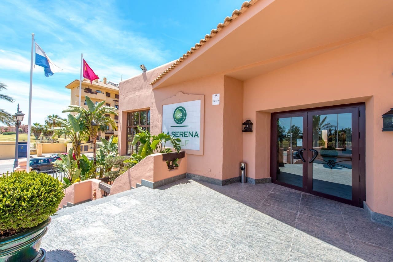 3 bedroom Villa for sale in Los Alcazares with pool - € 361,500 (Ref: 7124662)