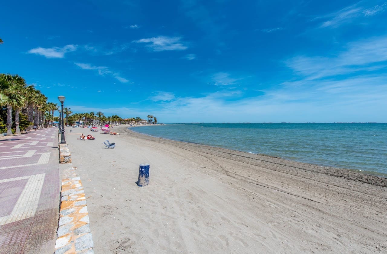 3 bedroom Villa for sale in Los Alcazares with pool - € 382,500 (Ref: 7124664)