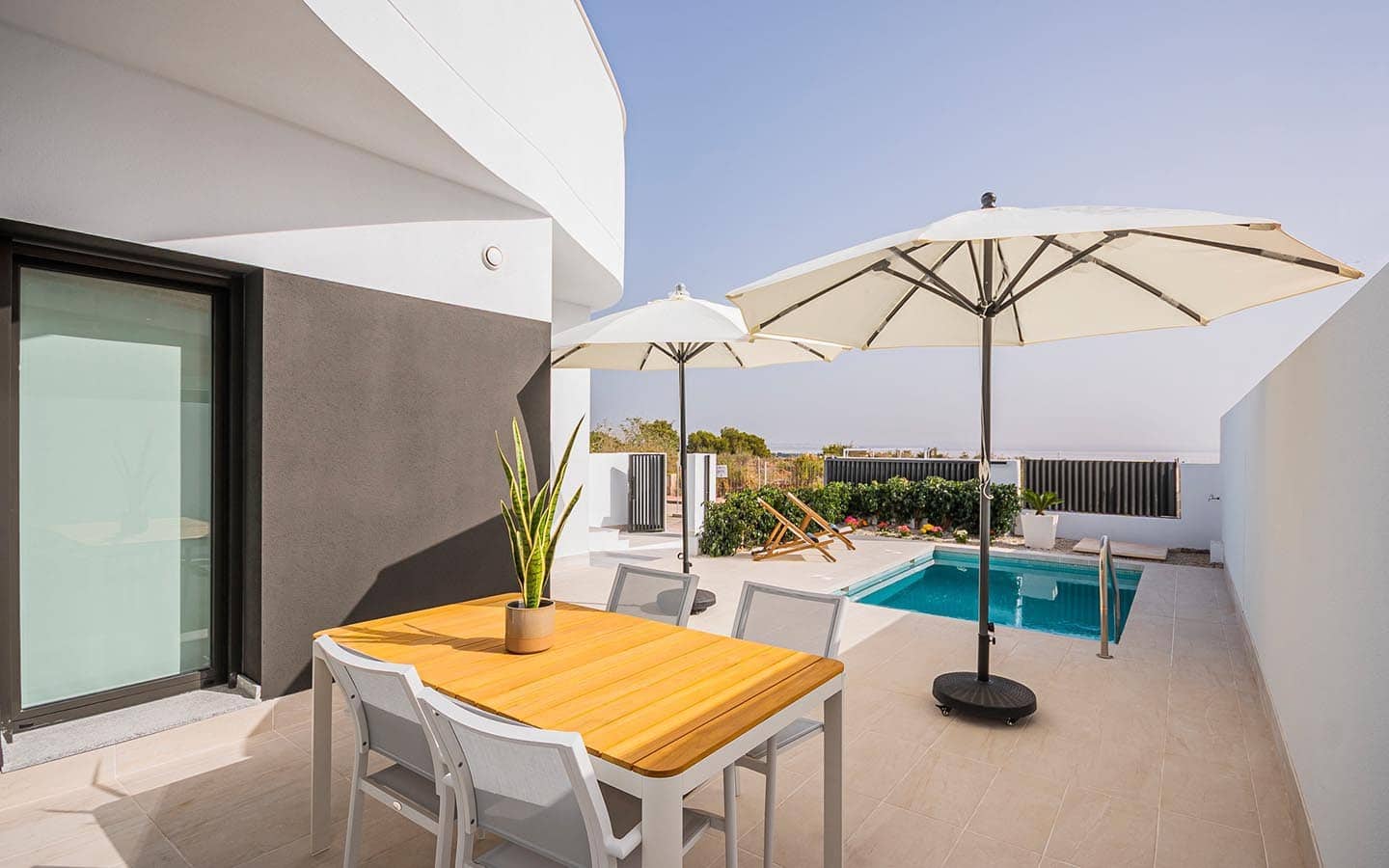 3 makuuhuone Huvila myytävänä paikassa Los Balcones mukana uima-altaan - 539 000 € (Ref: 7135720)