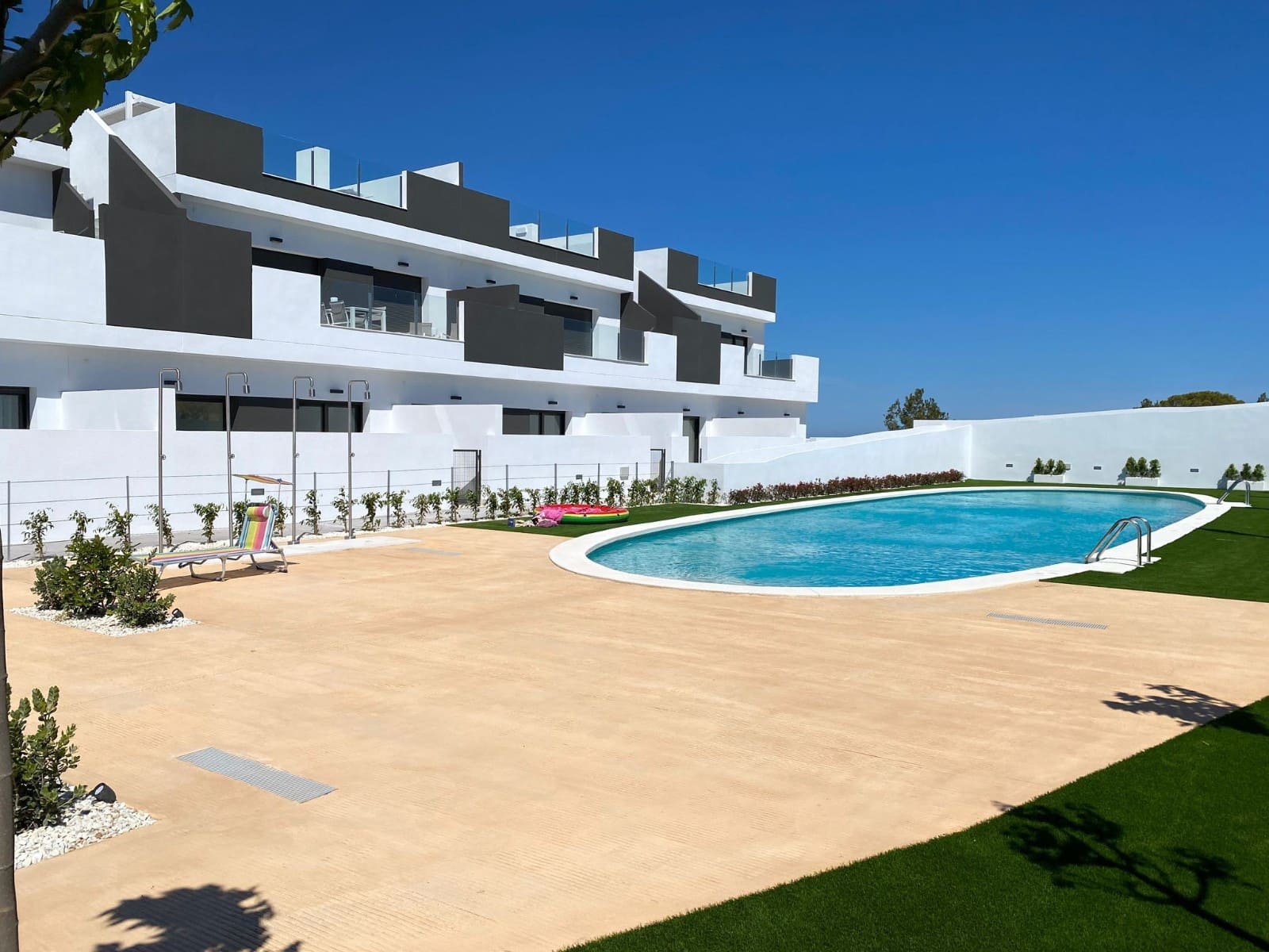 2 bedroom Apartment for sale in Los Balcones with pool garage - € 305,000 (Ref: 7135721)