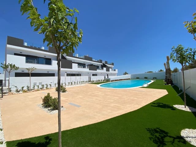 2 makuuhuone Huoneisto myytävänä paikassa Los Balcones mukana uima-altaan 
autotalli - 305 000 € (Ref: 7135721)