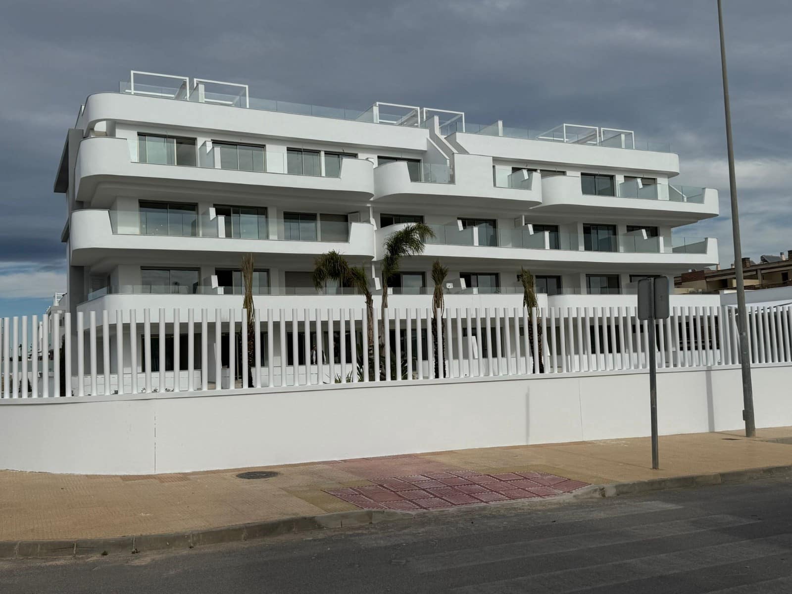 2 soverom Penthouse til salgs i Cabo Roig med svømmebasseng garasje - € 440 000 (Ref: 7229834)