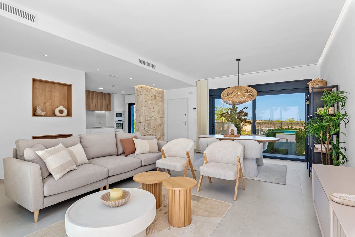 3 bedroom Villa for sale in Pilar de la Horadada with pool - € 698,000 (Ref: 7237050)