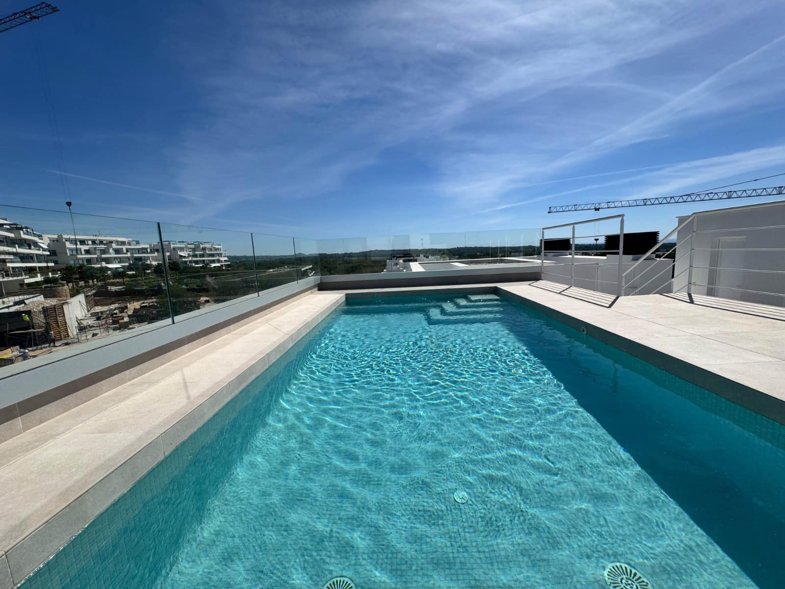 2 slaapkamer Appartement te koop in Las Colinas Golf met zwembad - € 875.000 (Ref: 7253757)