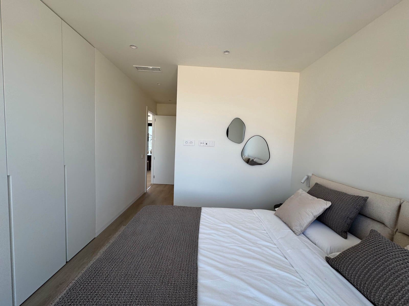 2 slaapkamer Appartement te koop in Las Colinas Golf met zwembad - € 875.000 (Ref: 7253757)
